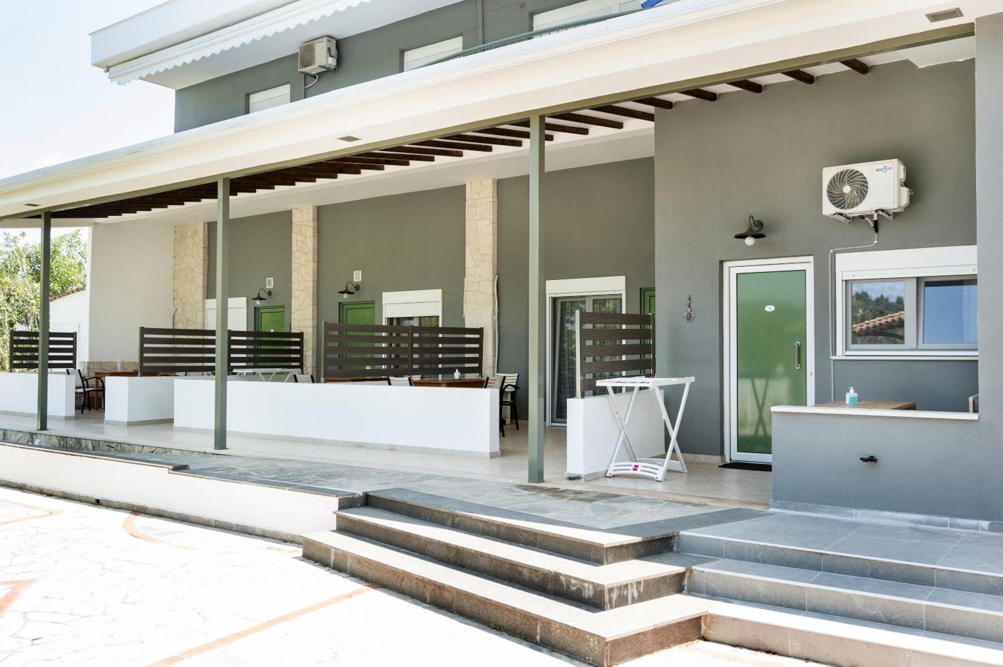 Apartment Istira Posidi